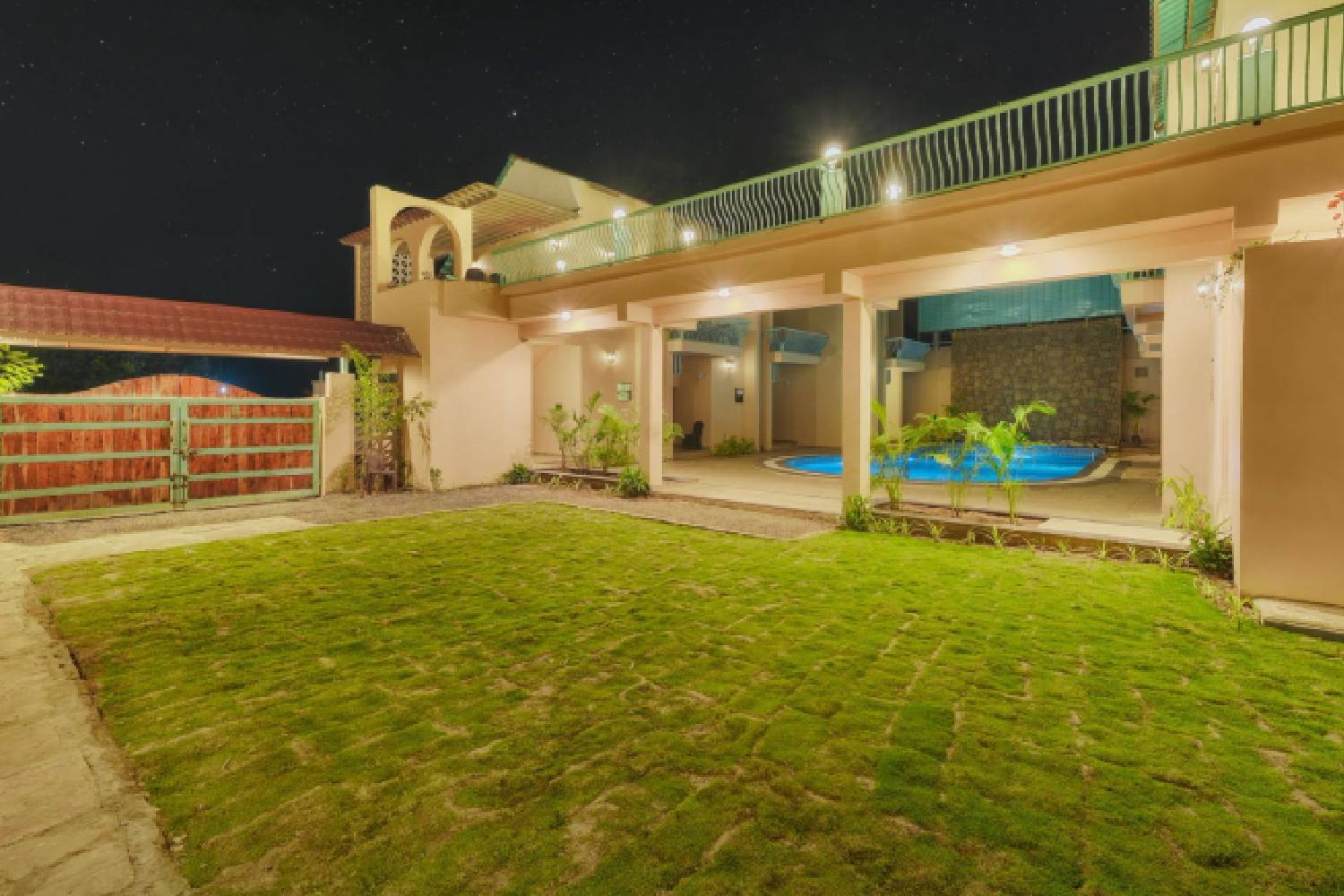 Pet Friendly Resort in Pench for Unforgettable Holidays with Your Furry Companion
